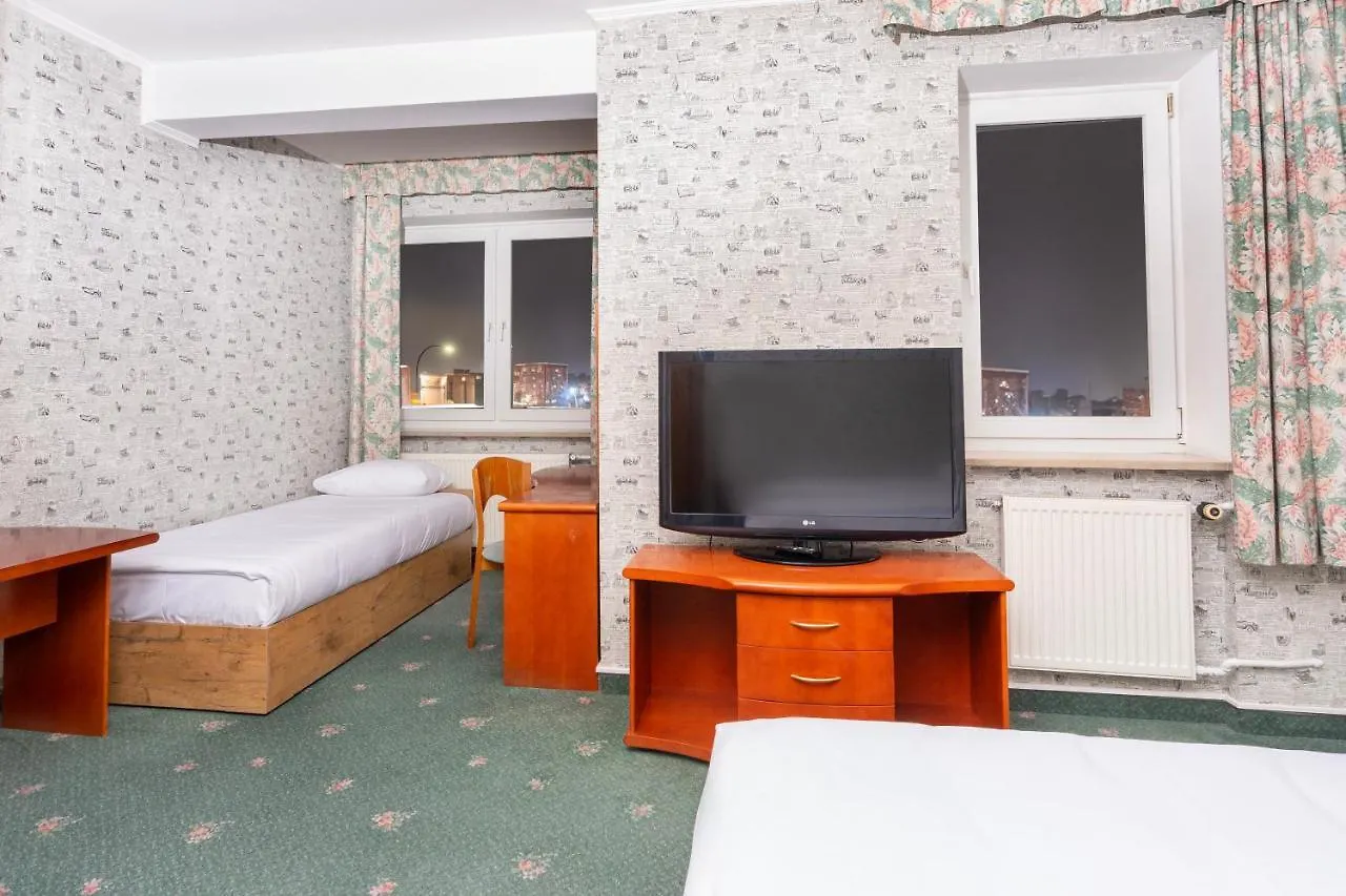 Hotel Victory Home Варшава