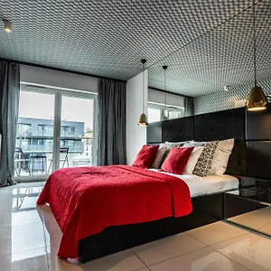 Апартаменты Homely Place Casa Verona - Stary Rynek - Parking Познань