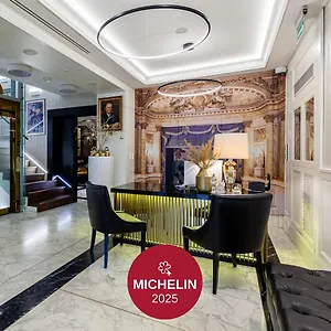 4* Hotel Teatro Boutique Old Town - Destigo