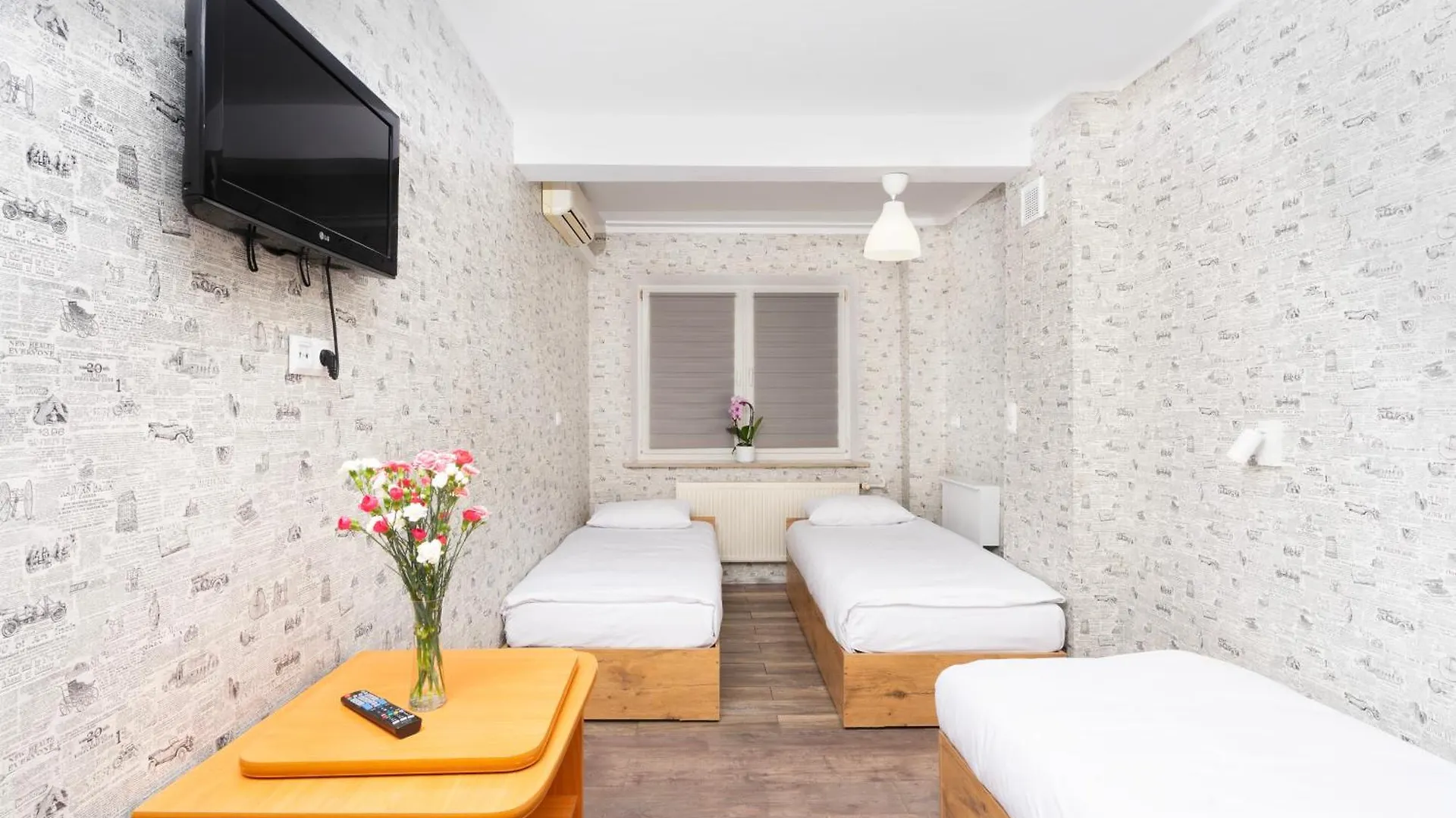 Hotel Victory Home Warsaw 4*,