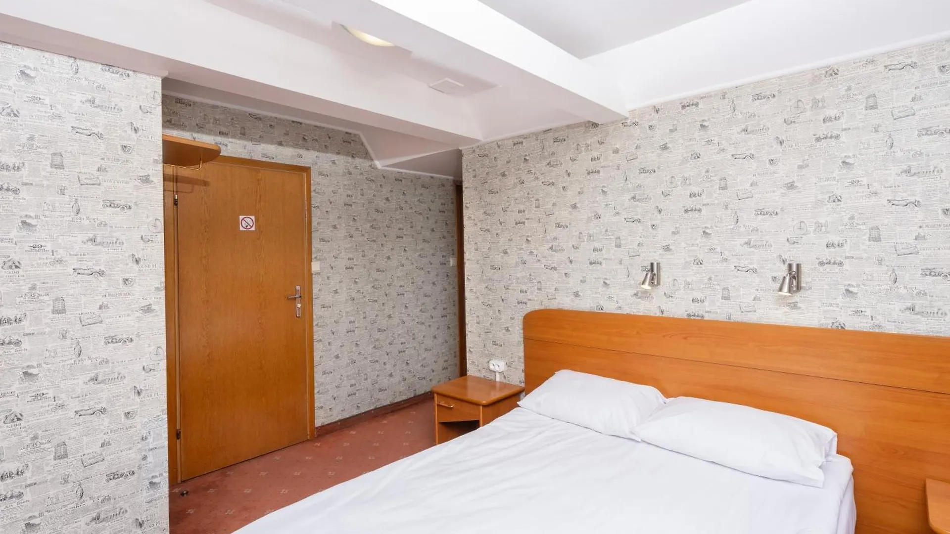 Hotel Victory Home Varšava